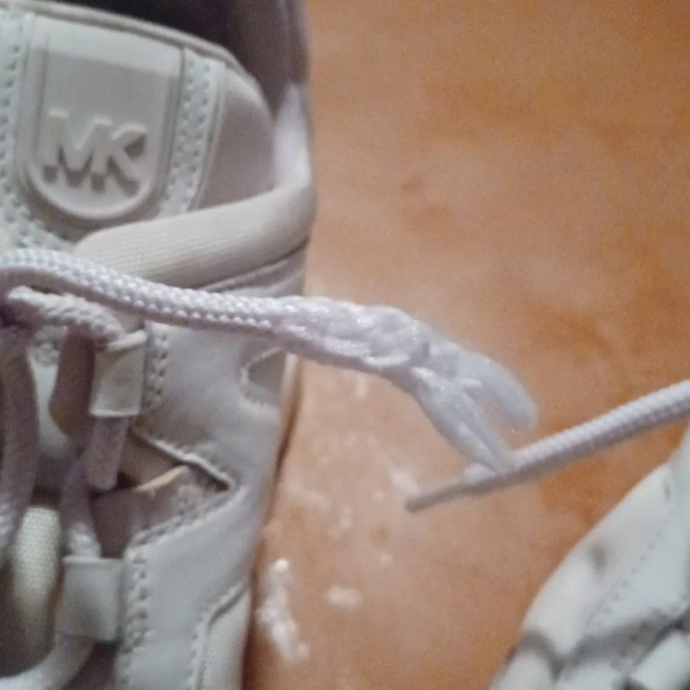 > Michael Kors Cream Sneakers with Logo Detail Women's Size 8